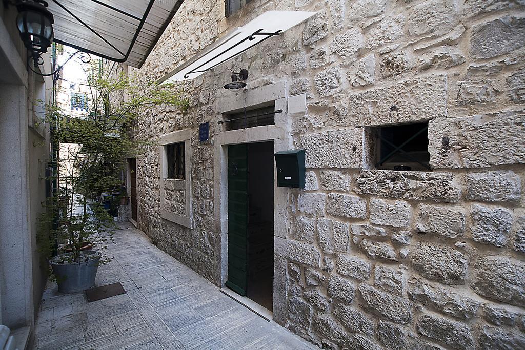 Rooms Livia Τρογκίρ Εξωτερικό φωτογραφία