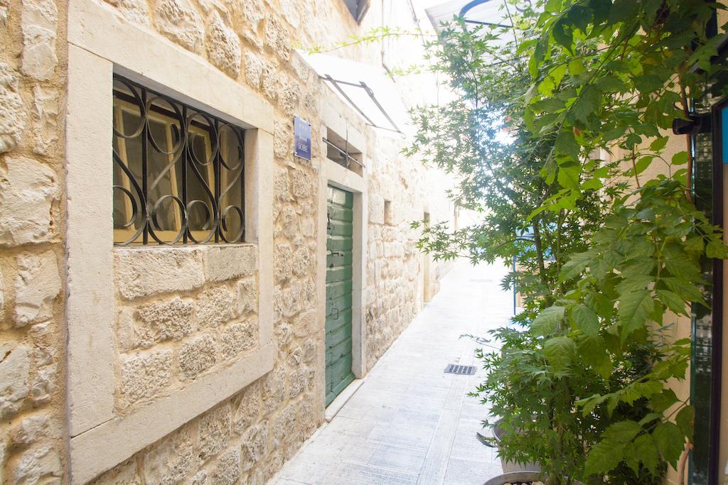 Rooms Livia Τρογκίρ Εξωτερικό φωτογραφία
