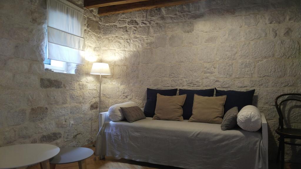 Rooms Livia Τρογκίρ Εξωτερικό φωτογραφία